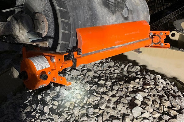 Glantóir Crios Conveyor